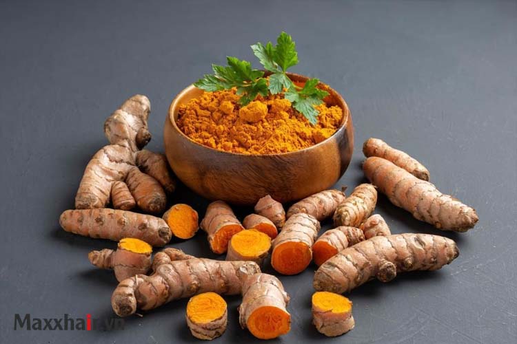 7. Curcumin 1